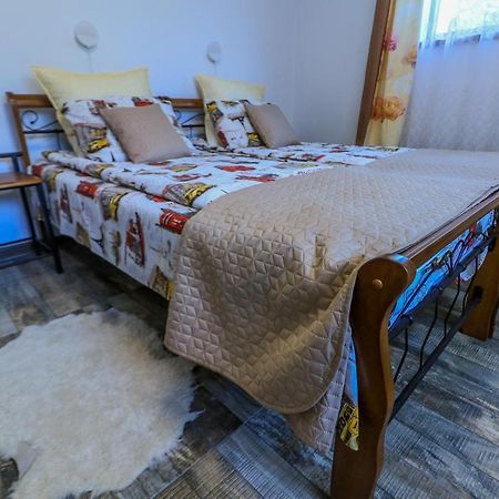 Nikas Apartment Сибиу Экстерьер фото
